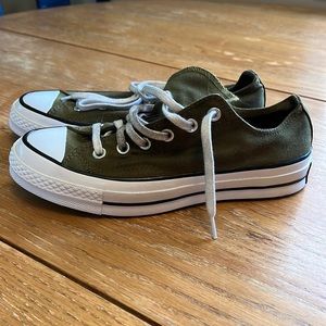 Converse Army Green all stars never been worn